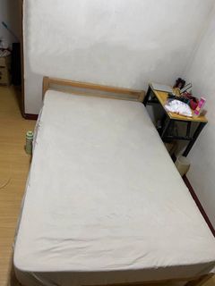 (Category: ) located in . Submitted by jaesae (Listing ID 1325845034, Image 1). Description: .