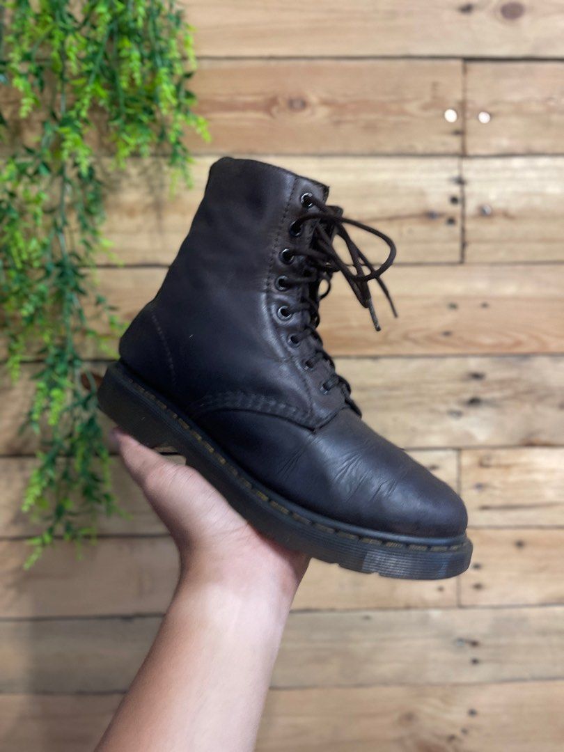 Brown soft leather doc martens store