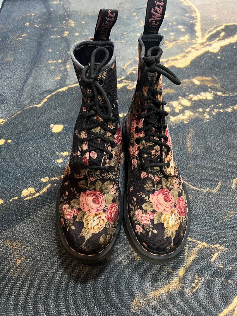Doc martens victorian flowers best sale