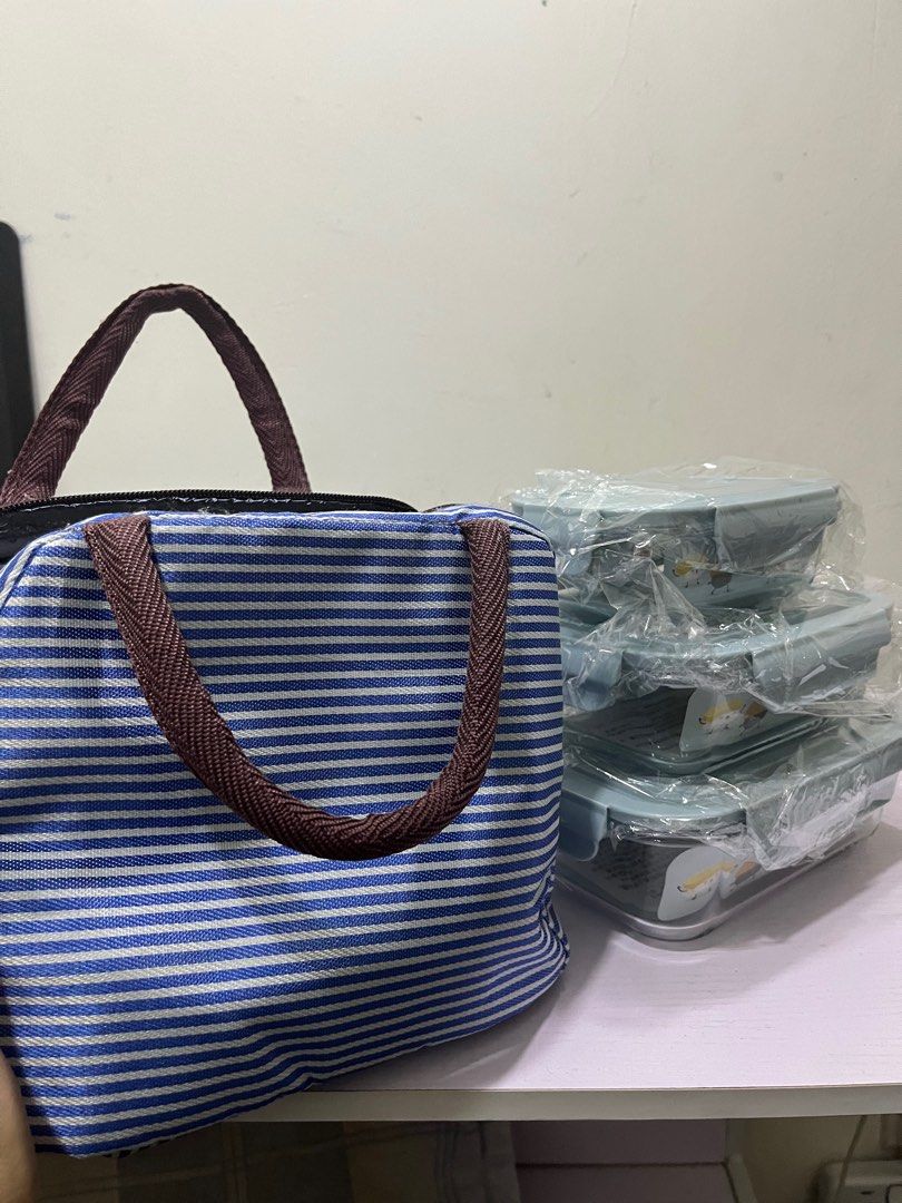 Food container /tupperware, Furniture & Home Living, Kitchenware