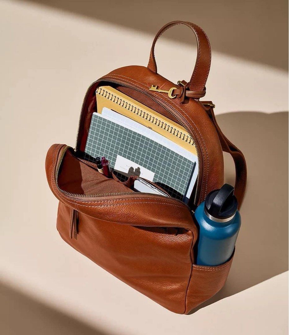 Megan backpack fossil online