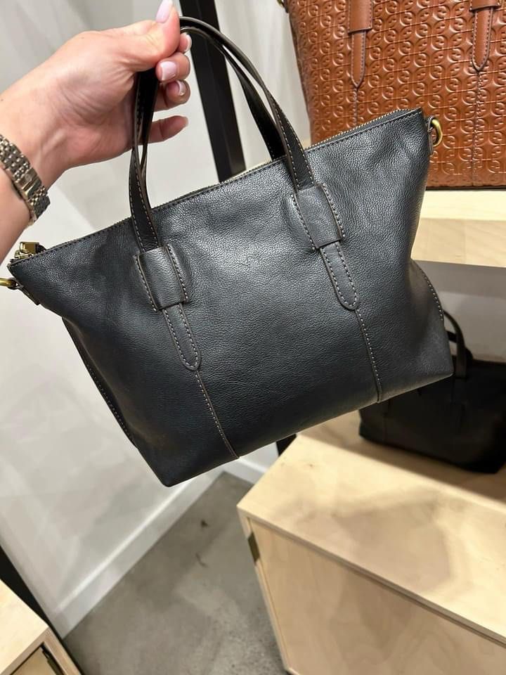 Fossil Skylar Satchel Women s Fashion Bags Wallets Cross body Bags on Carousell
