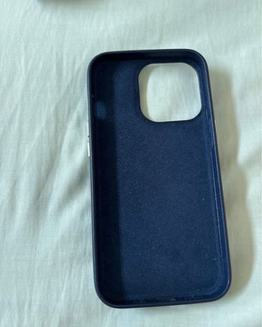 Funiki 13 pro Phone case (Category: Cases & Sleeves) located in Quezon City. Submitted by risse_declutters (Listing ID 1325910871, Image 2). Description: .