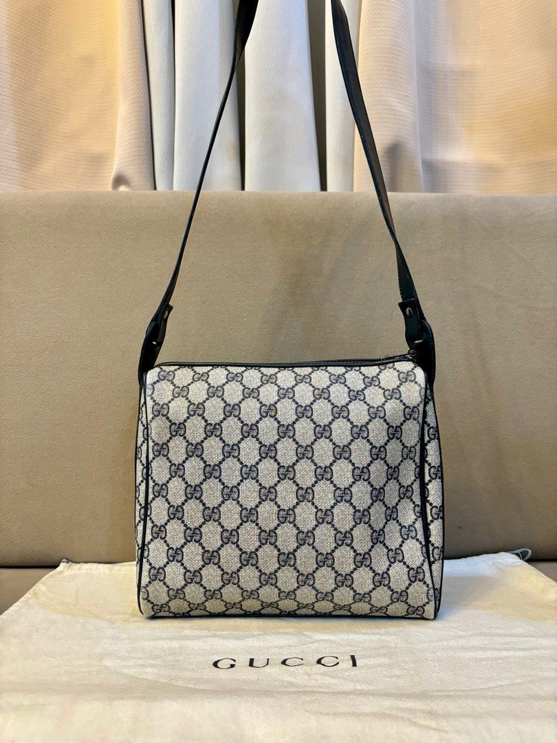 Gucci crossbody bag monogram discount