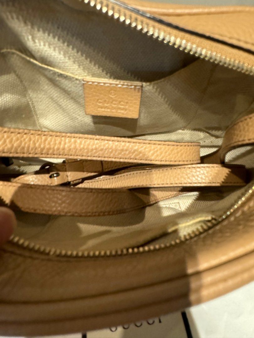 GUCCI SOHO CAMERA BAG BEIGE Luxury Bags Wallets on Carousell