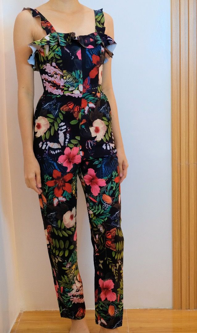H M Sleeveless Casual Garden Jump Suit Women s Fashion Dresses Sets Jumpsuits on Carousell