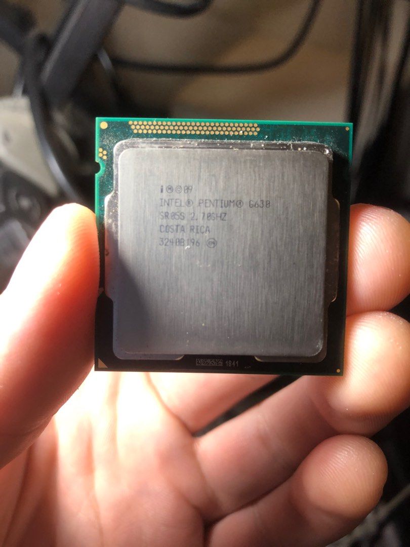 Intel Pentium G638 CPU, Sandy Bridge, LGA 1155 socket (Category: Computer Parts) located in Manila. Submitted by dokerz (Listing ID 1325860408, Image 1). Description: The Intel Pentium G638 is a dual-core processor from Intel's Pentium lineup, released in 2012. It was designed for budget desktop systems, offering sufficient performance for basic computing tasks like web browsing, office applications, and media playback. With a clock speed of 2.7 