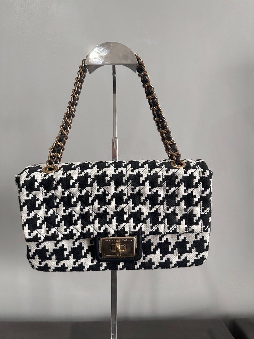 Karl Lagerfeld Agyness Herringbone Handbag (Category: Cross-body Bags) located in Taguig. Submitted by superbshops.ph (Listing ID 1325884138, Image 1). Description: Brand new with tags Karl Lagerfeld Women’s Black Agyness Herringbone Shoulder Bag. Herringbone Print. Boucle. Flap Closure With Turn Lock. 1 Back Slip Pocket. Interior: 1 Zipper Pocket. Adjustable And Convertible Double Top Handles. 10” X 3” X 6”. Color: black. Dust bag included. Tota