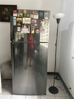 LG Refrigerator Inverter Two Door Top Freezer 21 cu.ft GR-M562GSCH