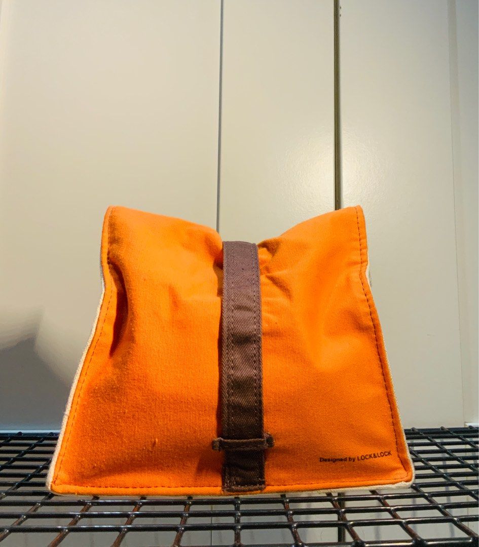 Lock n lock Ecolife Lunch Box (Category: Cookware & Accessories) located in Valenzuela. Submitted by thingz. (Listing ID 1325941709, Image 2). Description: 🍀Brandnew 🍀Lock n lock 🍀Orange 🍀Have in stocks.