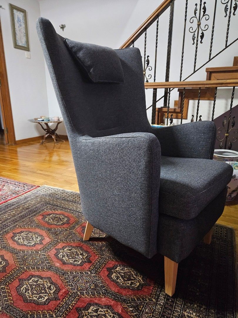 Lounge chair with foot rest Ikea