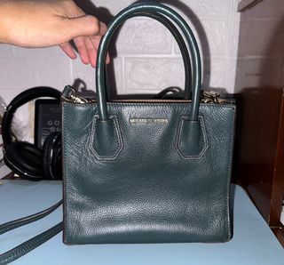 (Category: ) located in . Submitted by bellemaa (Listing ID 1325832412, Image 1). Description: .