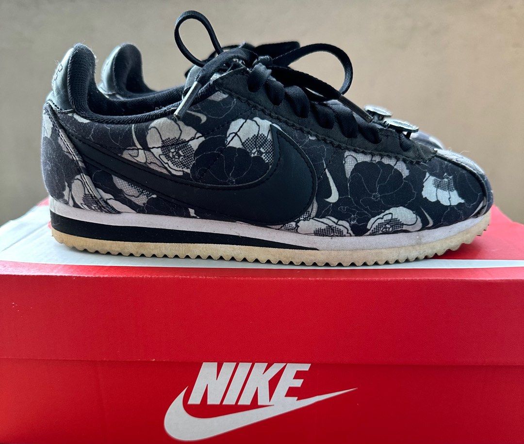 Nike Classic Cortez LX Womens 5.5