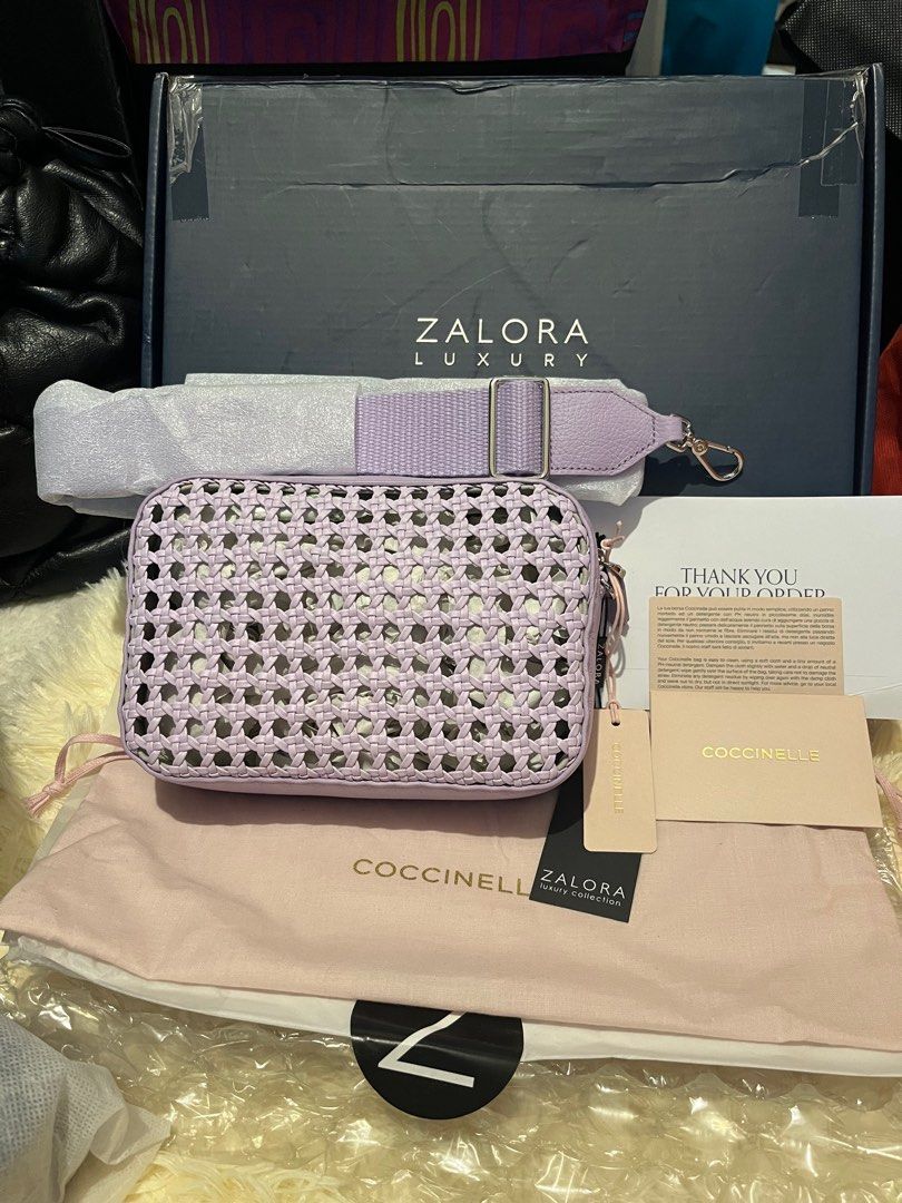 Original Coccinelle Shoulder sling bag (Category: Luxury Bags & Wallets) located in Makati City. Submitted by mintbags (Listing ID 1325863657, Image 1). Description: Authentic Coccinelle Shoulder/Sling Bag Brandnew A gift (from Zalora) ₱6,499.00 only Complete inclusions tags, cards, dust bag, Box, card and wrappings from Zalora. Pwedeng pang-gift. .