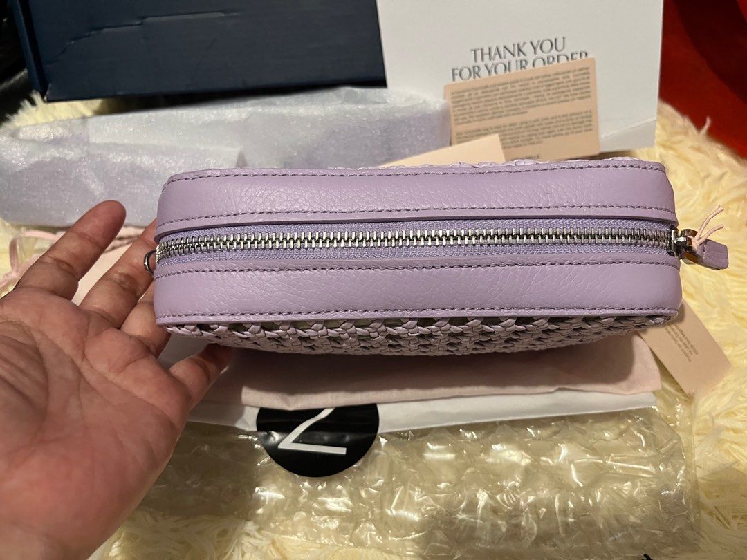 Original Coccinelle Shoulder sling bag (Category: Luxury Bags & Wallets) located in Makati City. Submitted by mintbags (Listing ID 1325863657, Image 3). Description: Authentic Coccinelle Shoulder/Sling Bag Brandnew A gift (from Zalora) ₱6,499.00 only Complete inclusions tags, cards, dust bag, Box, card and wrappings from Zalora. Pwedeng pang-gift. .