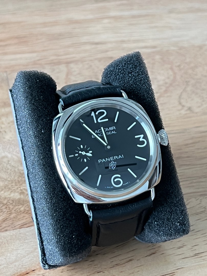 Panerai 754 Luxury Watches on Carousell