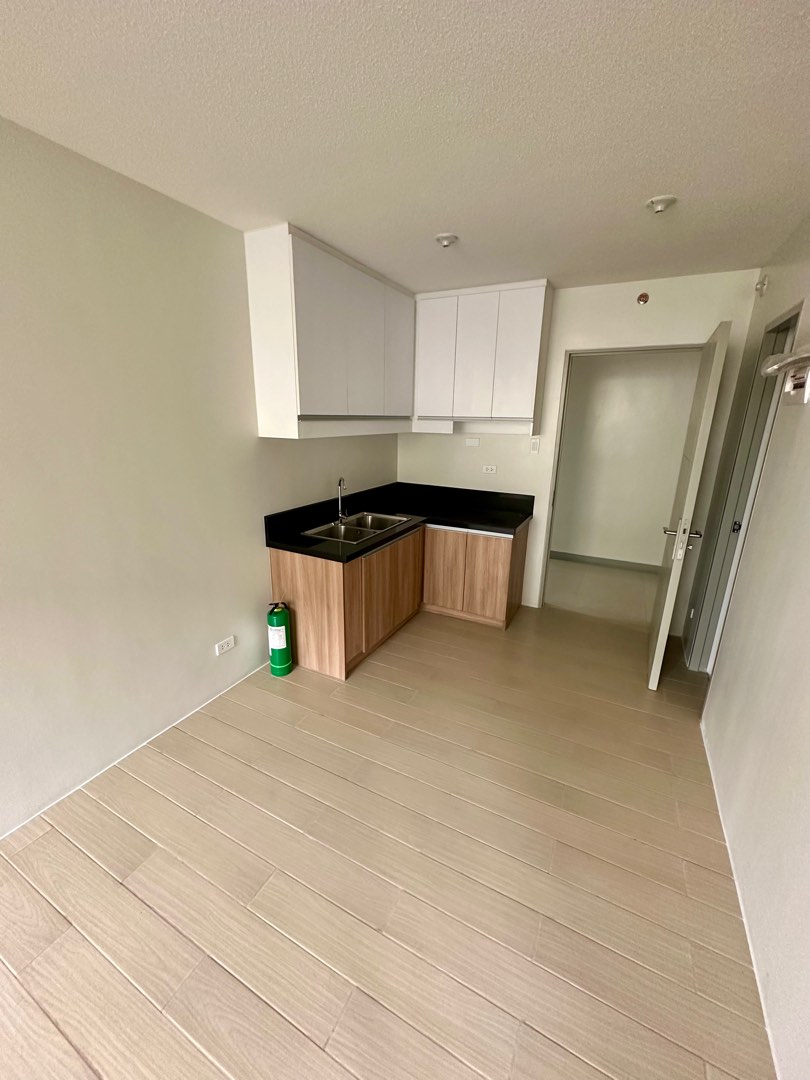 (Category: ) located in . Submitted by brokerle (Listing ID 1323967556, Image 1). Description: .