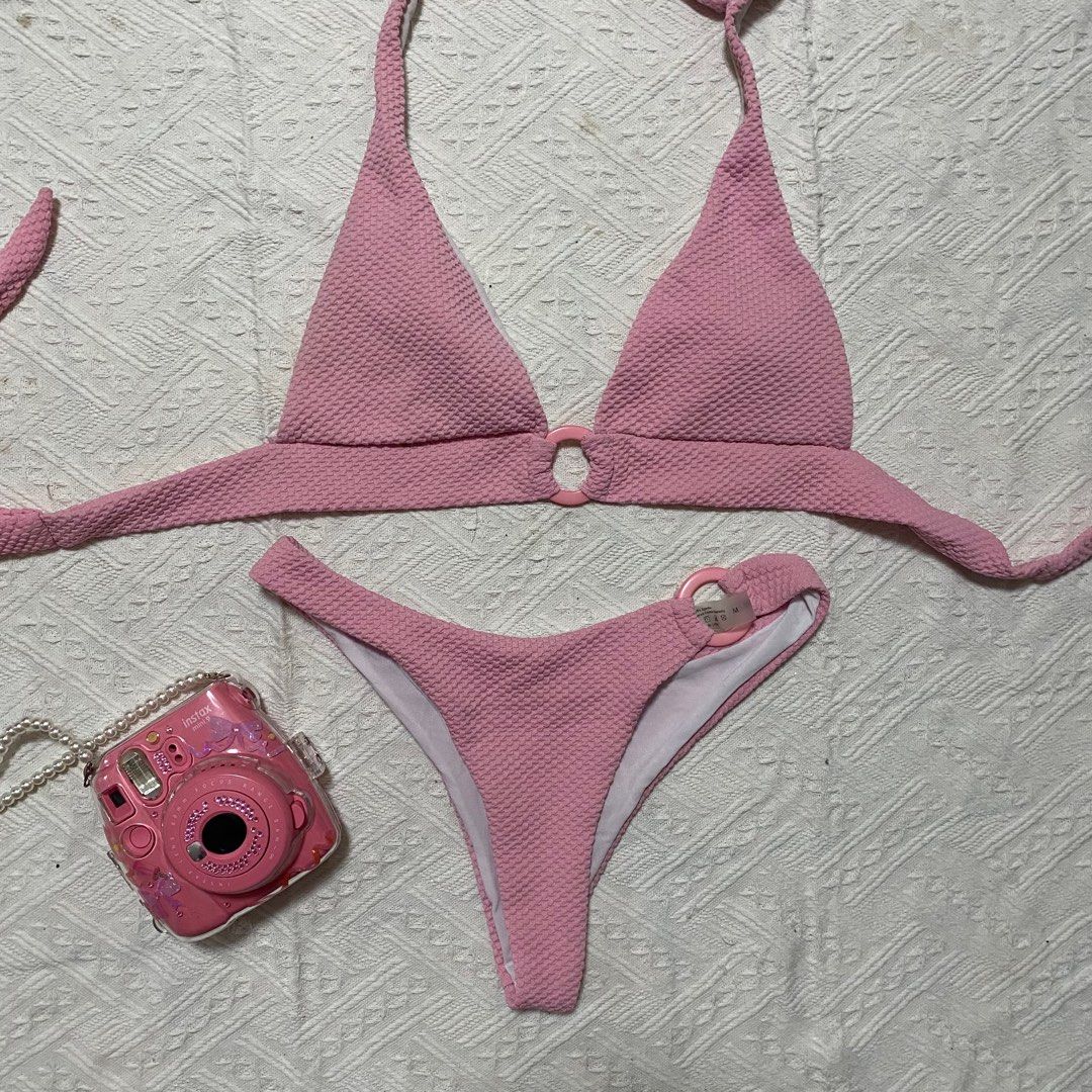 pink bikini (Category: Bikinis & Swimsuits) located in Manila. Submitted by jiya_declutter (Listing ID 1325827822, Image 1). Description: DECLUTTER‼️ used once! (underwear never used) .