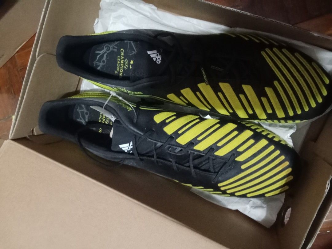 Rare Adidas predator vintage champions league edition lz TRX fg uk12 (Category: Other Sports Equipment and Supplies) located in Kuala Lumpur. Submitted by kuancheesheng (Listing ID 1325834910, Image 1). Description: minimising my collections letting this go for rm250 only brand new unworn with tags and box. pickup maluri cheras. pos rm20.