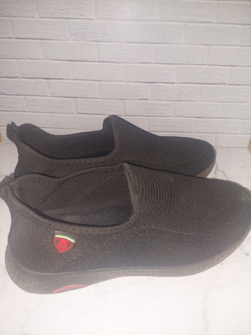 Sepatu Murah, Fesyen Pria, Sepatu Lainnya di Carousell