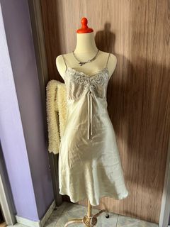 (Category: ) located in . Submitted by happyindulges (Listing ID 1325873655, Image 1). Description: .