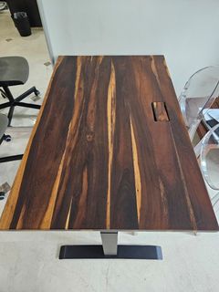 (Category: ) located in . Submitted by elwa001 (Listing ID 1325936977, Image 1). Description: .