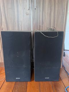 (Category: ) located in . Submitted by thriftvinyl (Listing ID 1325860019, Image 1). Description: .