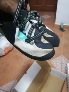 Evolv demorto top