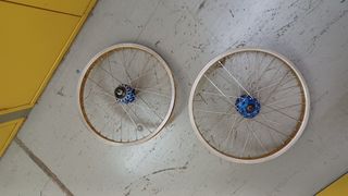（分類：）位於 。 由 stanyp 提交（商品編號 1325945556，圖片 1）。簡介： 。