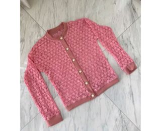 (Kategori: ) berada di . Dikirim oleh _chelliiin (ID iklan 1325898104, Gambar 1). Deskripsi: .