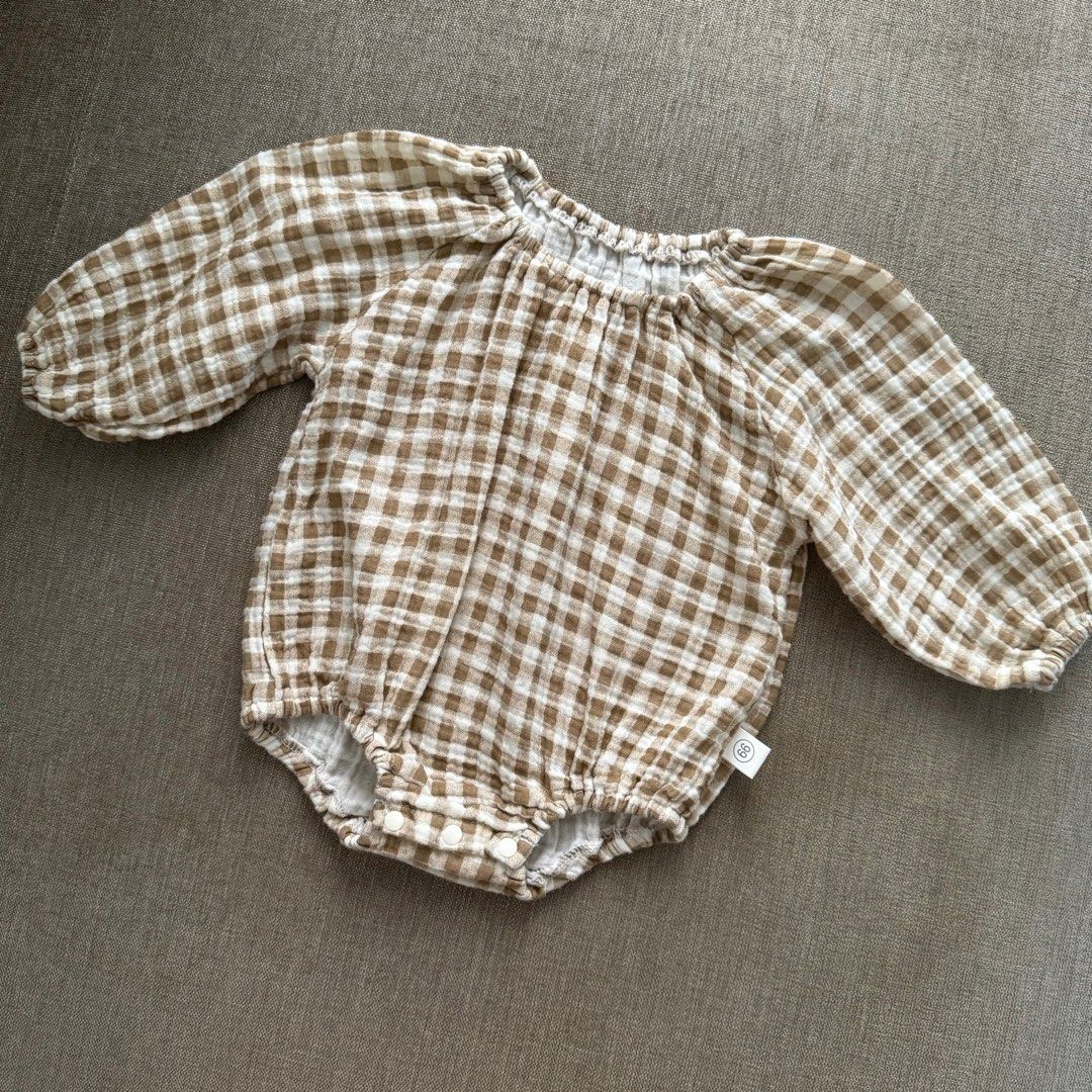 9-12m Brown Baby Romper (Category: Babies & Kids Fashion) located in Pasig City. Submitted by speciallyselected (Listing ID 1325990746, Image 1). Description: No brand. Muslin fabric. Very soft Size is 66 but runs big. .