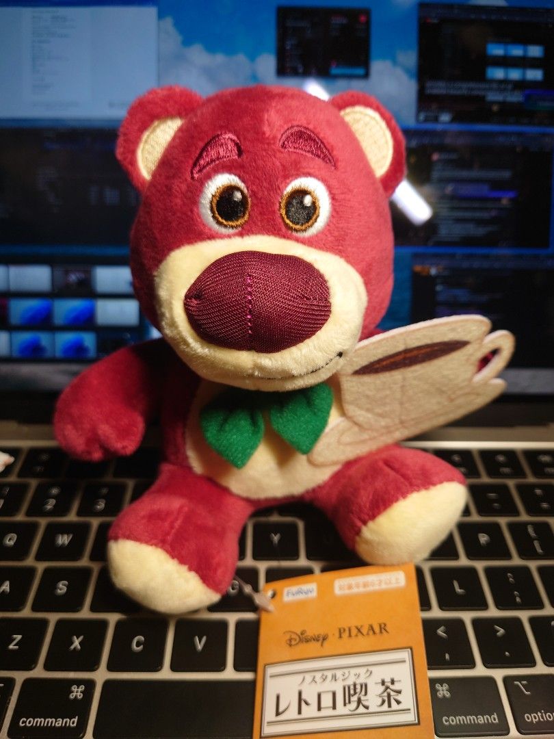 全新 disney 迪士尼 勞蘇 lotso 日本 景品, 興趣及遊戲, 玩具 & 遊戲類 - Carousell