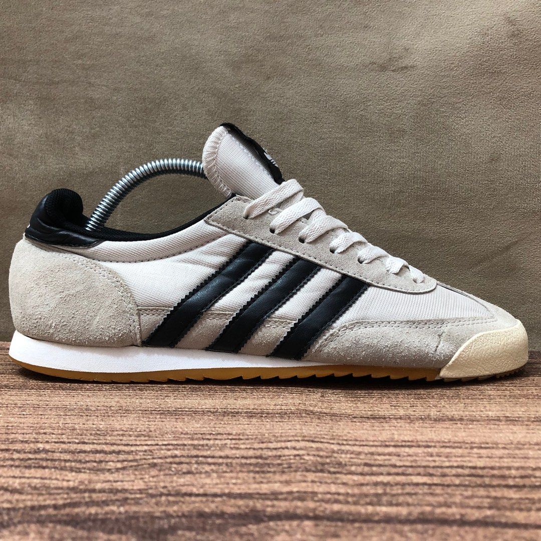 Adidas dragon 42 hotsell