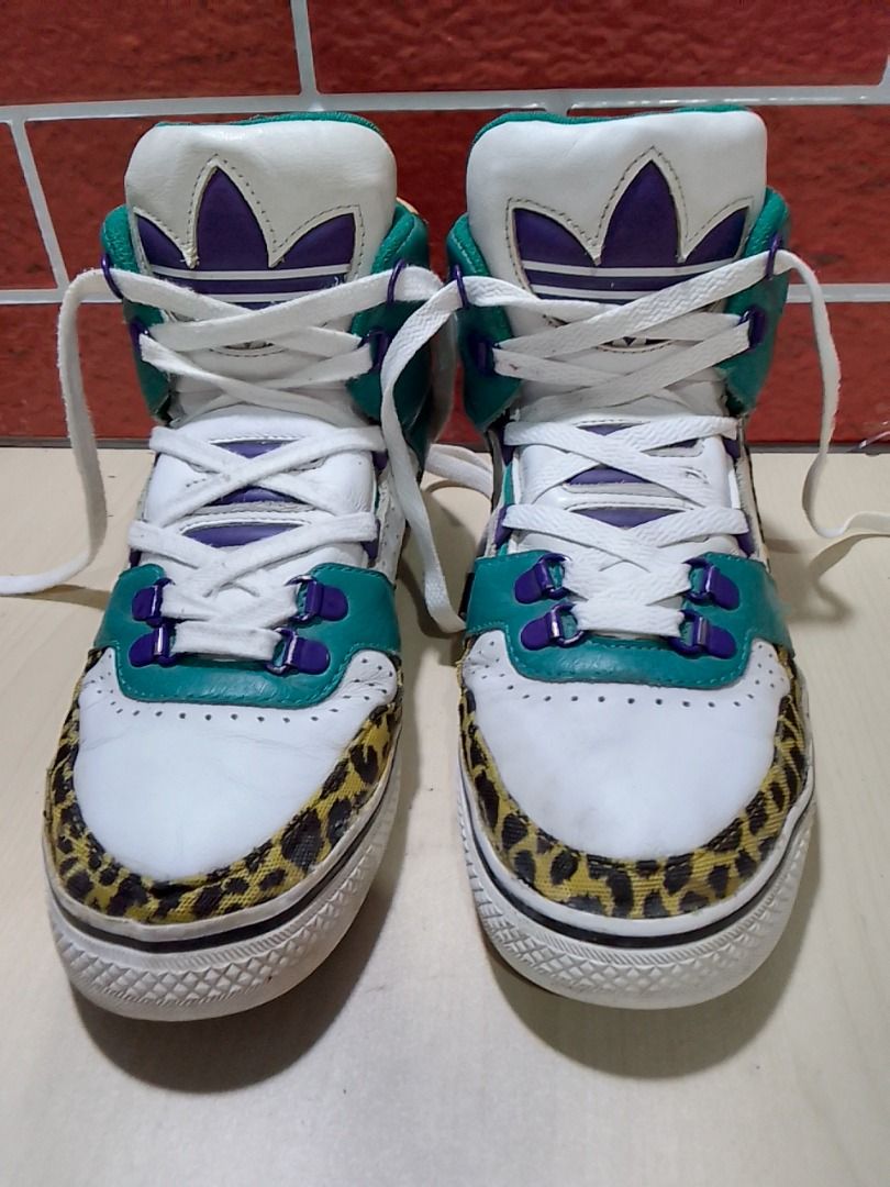Adidas JS Bones x Jeremy Scott Flintstones sneakers Unisex Authentic with tag