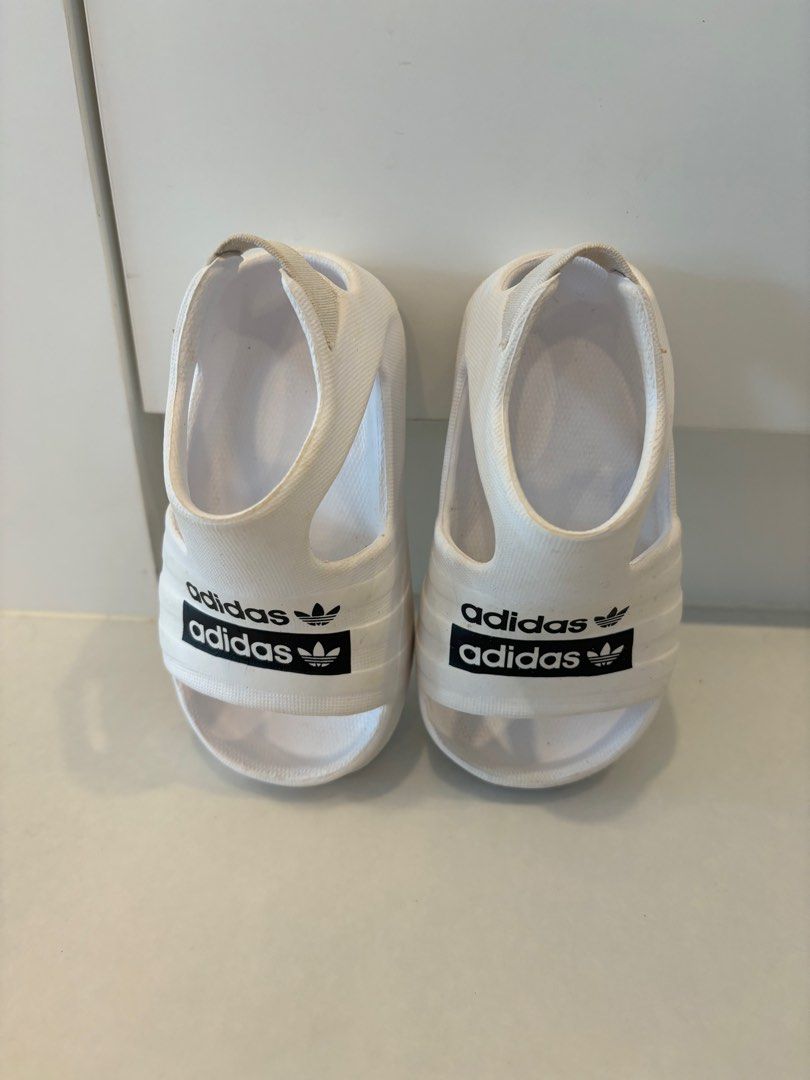 Adidas Originals White Adilette Play Slides EF6238, Babies \u0026 Kids, Babies \u0026  Kids Fashion on Carousell