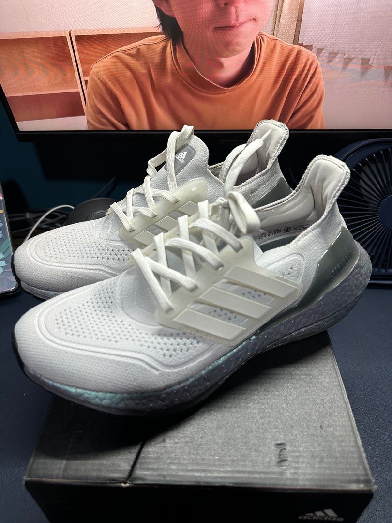 adidas gazelle silver green womens Adidas Ultraboost 21 Running Shoes main image 1