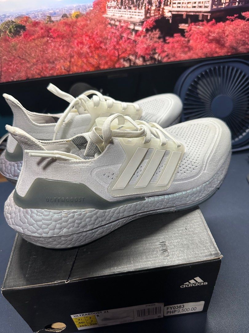 adidas gazelle silver green womens adidas Continental UltraBOOST 20