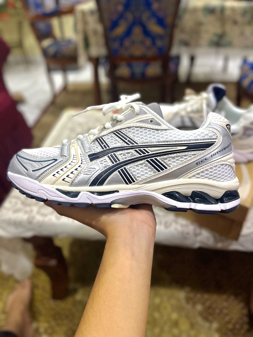 Asics navy white shop