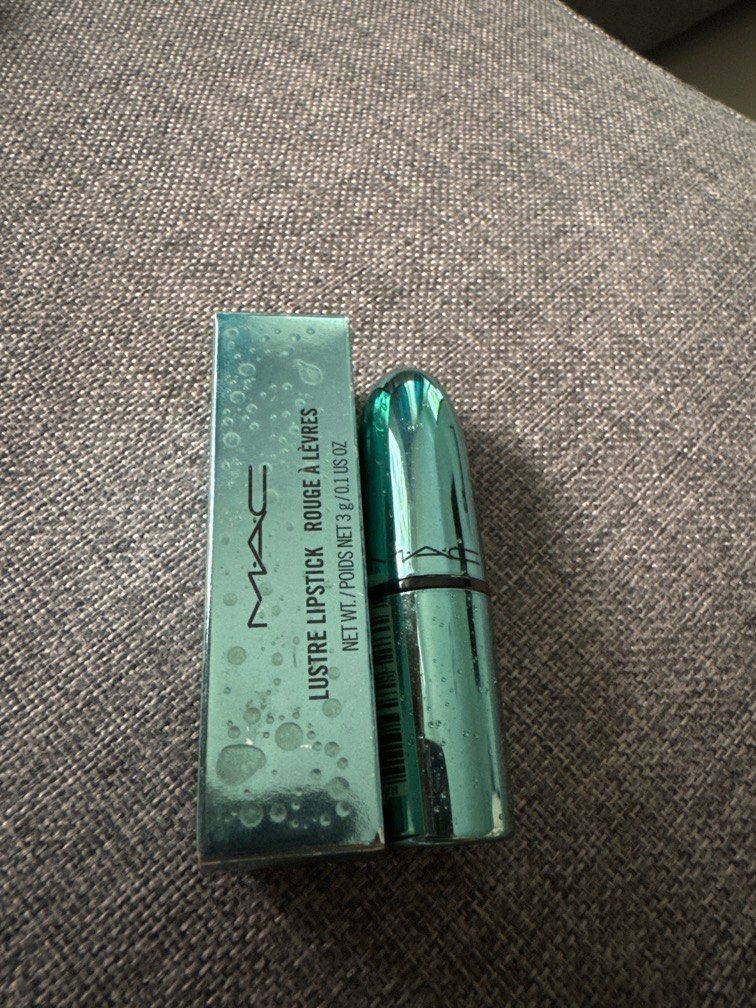 Authentic Mac 🫦 (Category: Makeup) located in Davao. Submitted by eiynah (Listing ID 1326024432, Image 1). Description: 💋 Bnew but with flaw 💋 Decluttering.