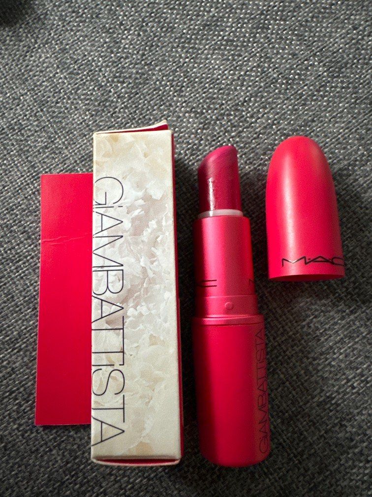 Authentic Mac LE 🫦 (Category: Makeup) located in Davao. Submitted by eiynah (Listing ID 1326023122, Image 2). Description: 💋 Used 💋 85% remaining 💋 Decluttering 💋 Ang ganda ng shade na to 😍.