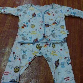 (Category: ) located in . Submitted by mummyhud (Listing ID 1326081086, Image 1). Description: .