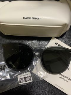 (Category: ) located in . Submitted by shop_pingcloset (Listing ID 1326114285, Image 1). Description: .