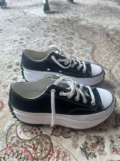 (Category: ) located in . Submitted by tris.preloved (Listing ID 1326086583, Image 1). Description: .