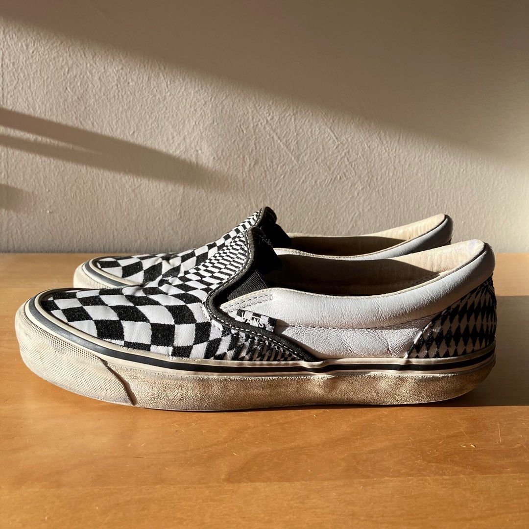 End x vans vertigo top