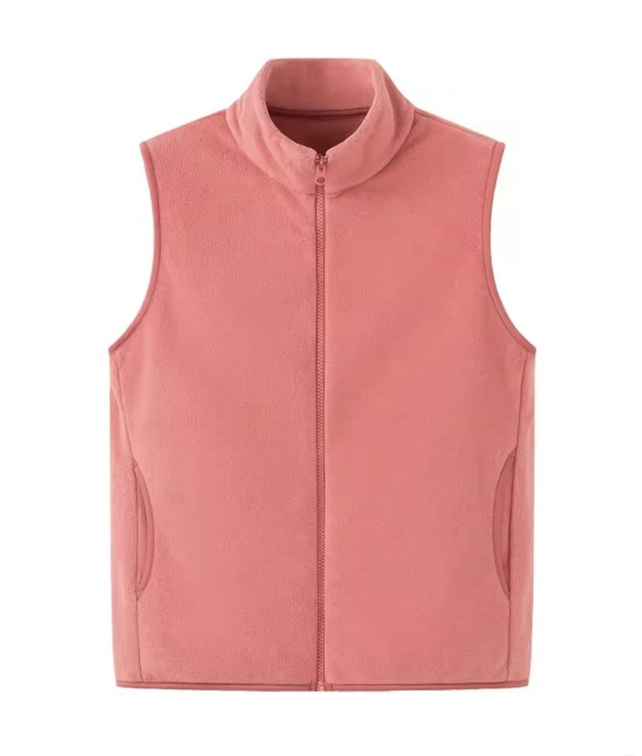 Fleece vest XL new very comfy and soft. Women s Fashion Coats Jackets and Outerwear on Carousell