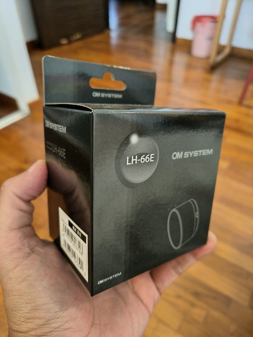 OM SYSTEM LH-40B Lens Hood • See Best Prices Today - View #10