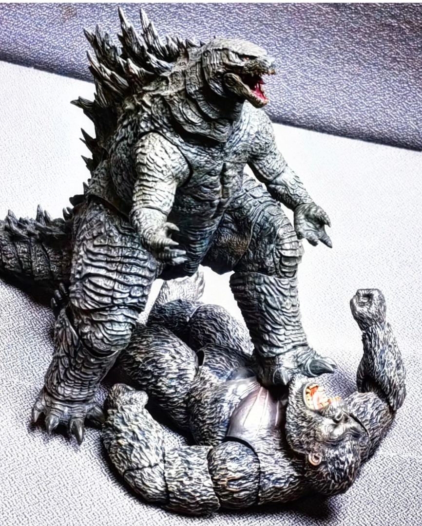 Godzilla vs Kong bundle set(Exquisite Basic), Hobbies & Toys, Toys ...