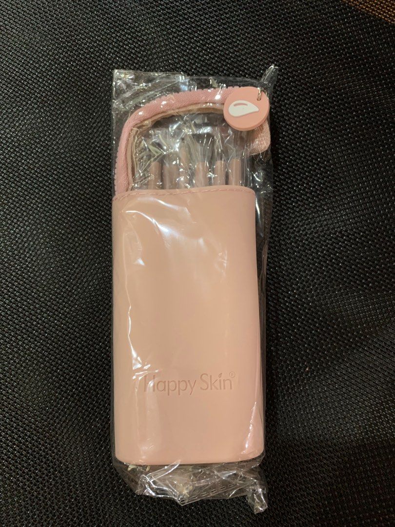 Happy Skin x Marj Eyeshadow Brush Set (Category: Makeup) located in Quezon City. Submitted by shop.sola (Listing ID 1326018126, Image 3). Description: Brand new SRP ₱1,499.