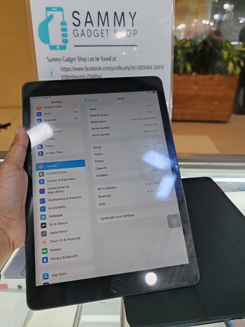 Ipad 9th gen 256 wifi (Category: iPad) located in Quezon City. Submitted by ronalynac40976 (Listing ID 1326059350, Image 2). Description: ipad 9th gen 256 wifi good condition under warranty till January 2025 with charger & case pick up store in greenhills shopping center we ship nationwide via lbc (SF we accept ggives & spaylater+% we accpet creditcard by installment+% dm or call for fast transaction 09279500069/09425544556.