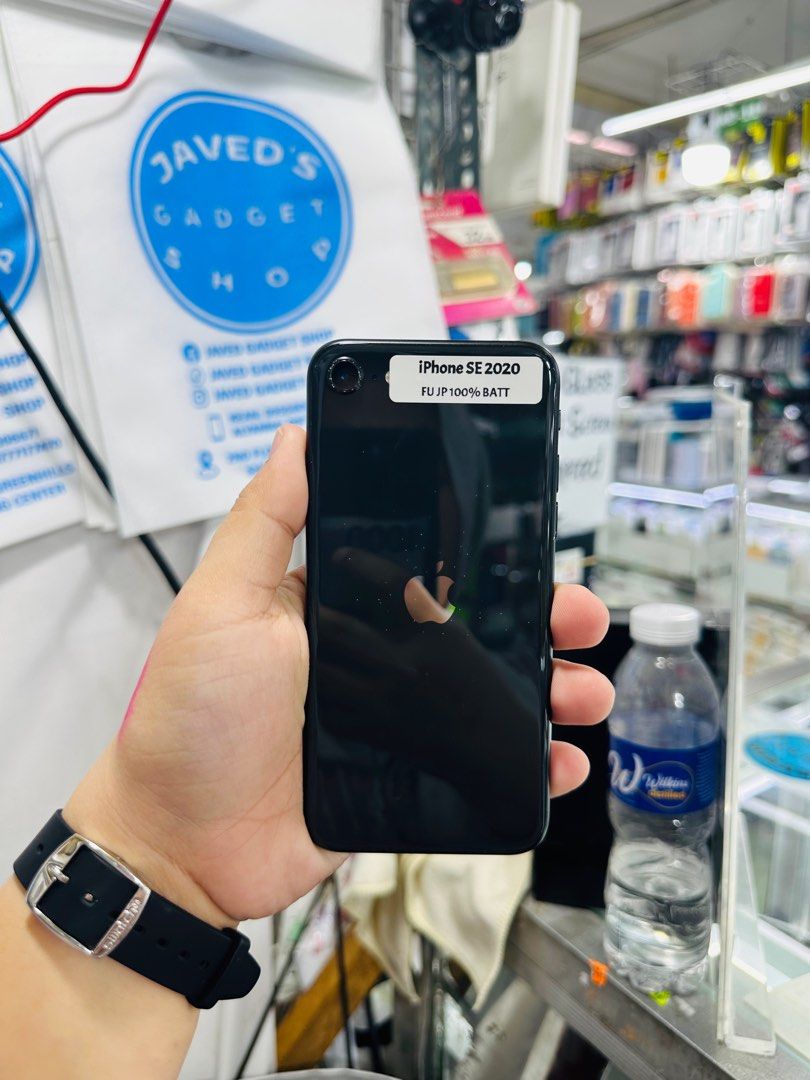 Iphone SE 2020 128gb 100% batt FU (Category: iPhone SE Series) located in San Juan City. Submitted by javedsgadgetshop (Listing ID 1326111148, Image 1). Description: OPEN FOR INSTALLMENT VIA CREDIT CARD/GGIVES/SPAY/BILLEASE & SWAP/TRADE-IN! BUY AND SELL! Quick Specs : Iphone SE 2020 •128gb •NTC Variant •100% batt health •Factory Unlock •95% Smoothness •No hidden issue | No Repaired •100% Authentic | Not Refurbished •w/ OEM Charger & store warrant